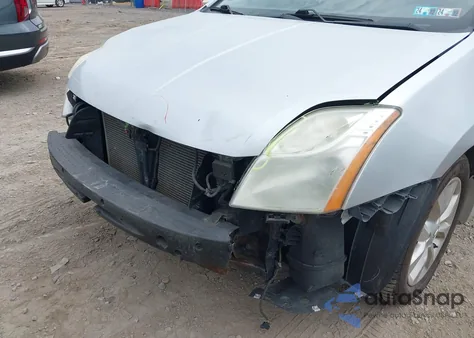 2011 Nissan Sentra 2.0Sl z USA, uszkodzony, nr VIN 3N1AB6AP2BL639874